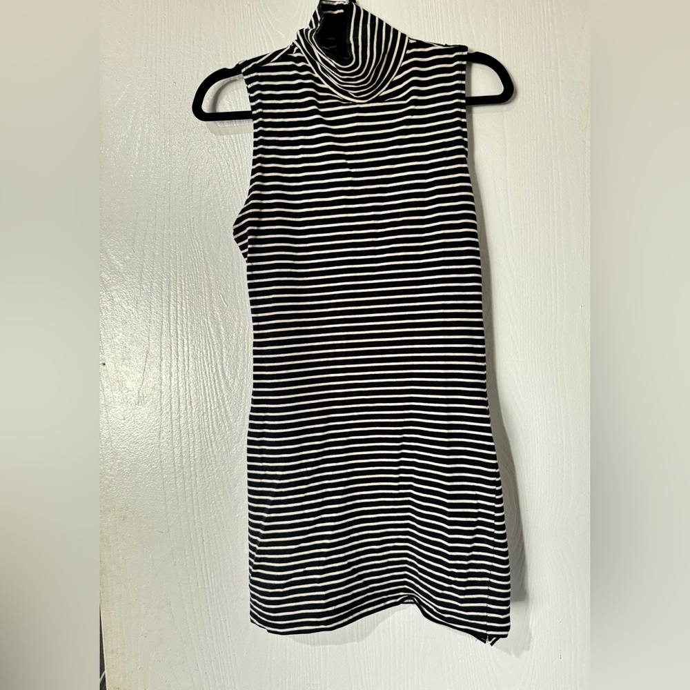 Bundle 3 for $20 - Forever 21 Black and White Striped Midi Dress